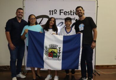 XI Festival Intermunicipal de Poesia destaca talentos de Itaperuna.