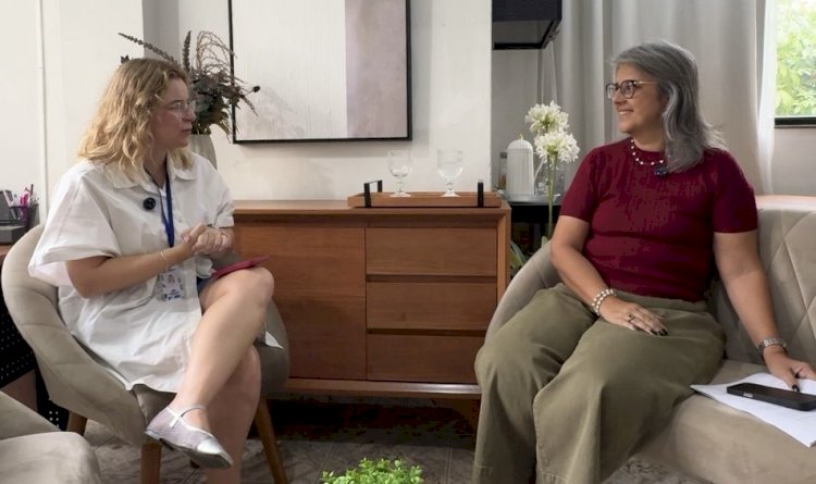 Secretária de Educação fala sobre “Selo Prata” do município em entrevista